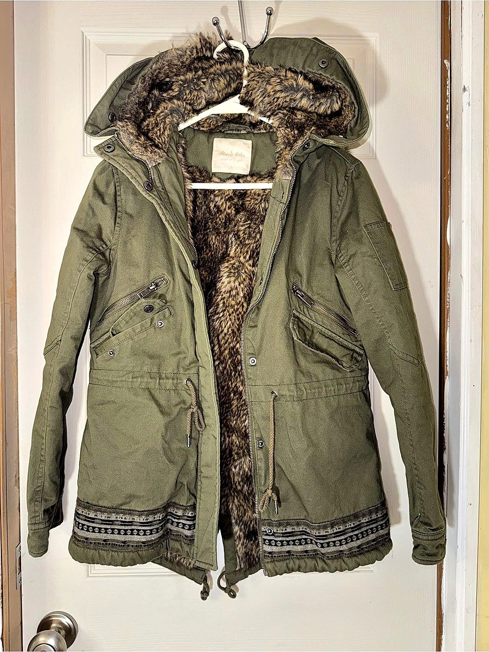 Altar’d State Utility Parka Olive Faux Fur Small